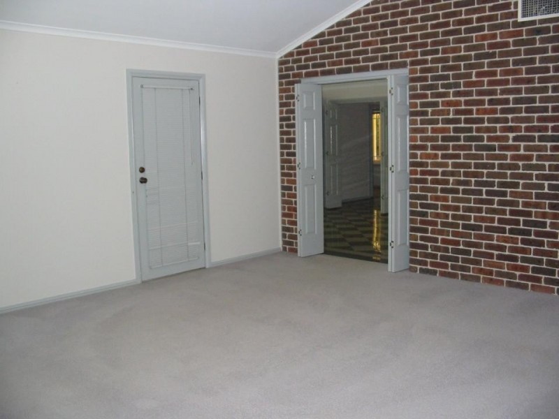 5 Yanagin Place, West Pennant Hills NSW 2125