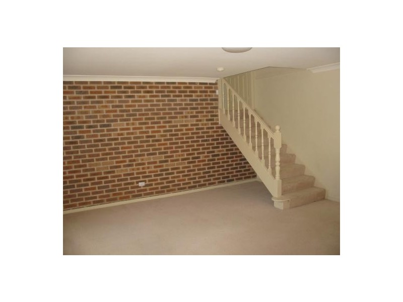 23 Oakhill Drive, Castle Hill NSW 2154