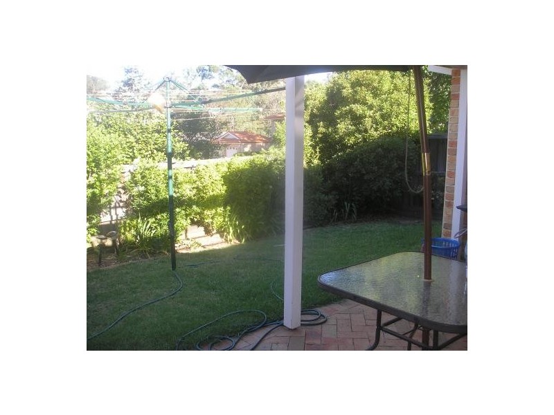 2/10 Fairburn Avenue, West Pennant Hills NSW 2125