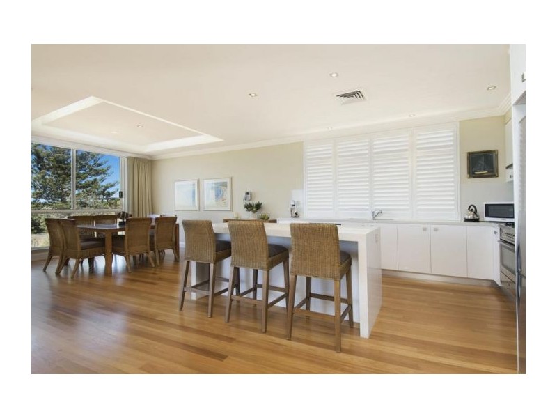 12/2 The Esplanade, Terrigal NSW 2260
