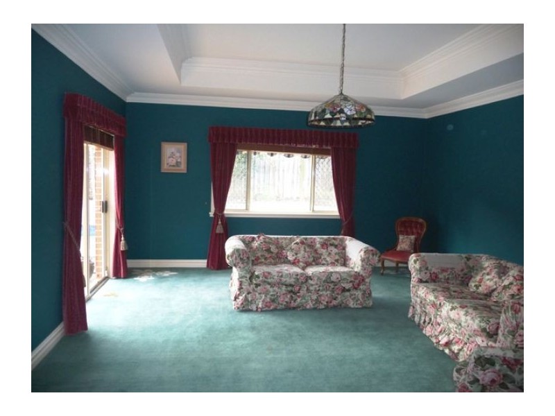 28 Kambah Place, West Pennant Hills NSW 2125