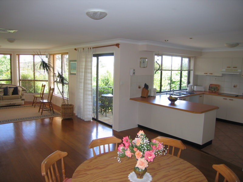 4 Glen Helen Grove, Dural NSW 2158