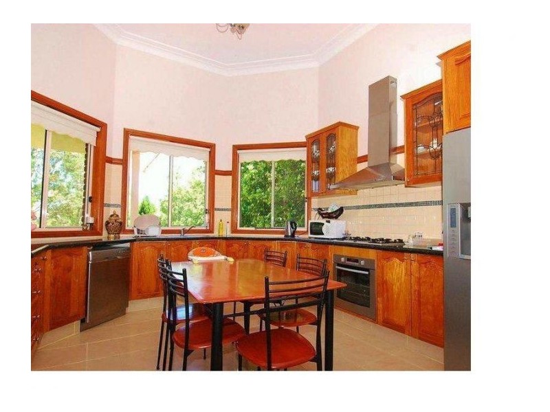 4b Matthew Way, West Pennant Hills NSW 2125