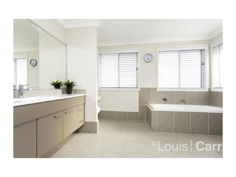 2 Eaglewood Gardens, Beaumont Hills NSW 2155