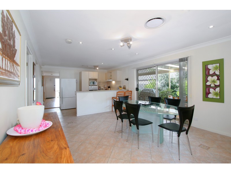 84 Phoenix Avenue, Stanhope Gardens NSW 2768