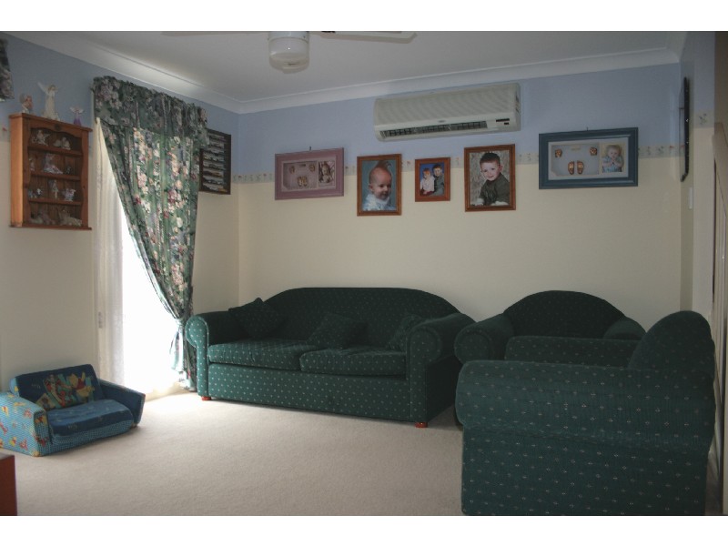 67 Manorhouse Boulevard, Quakers Hill NSW 2763