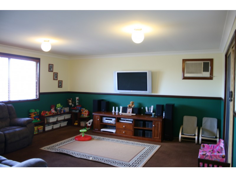 3 Mannix Place, Quakers Hill NSW 2763