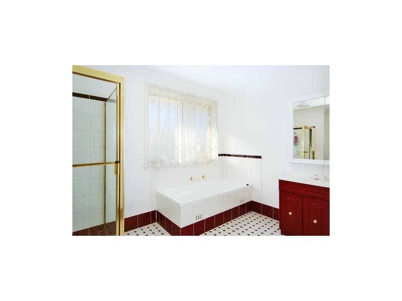 18 Crestreef Drive, Acacia Gardens NSW 2763