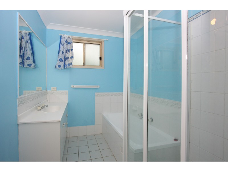 6 Glenview Grove, Glendenning NSW 2761