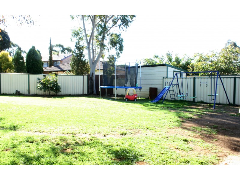 3 Caton Place, Quakers Hill NSW 2763