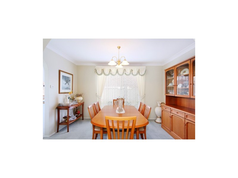 2 Scaddan Street, Quakers Hill NSW 2763