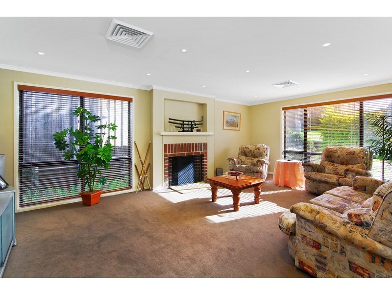 76 Hungerford Drive, Glenwood NSW 2768