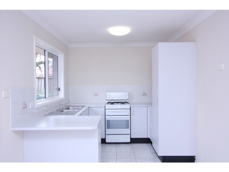 112 Dryden Avenue, Oakhurst NSW 2761