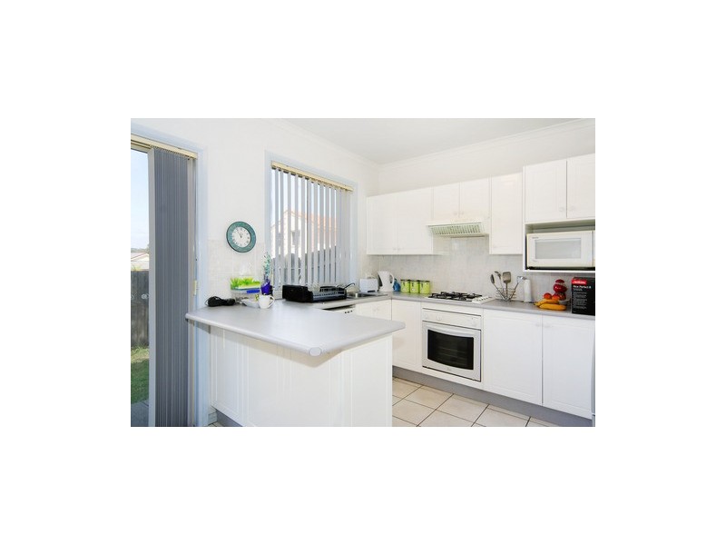 52 Whitehaven Avenue, Quakers Hill NSW 2763