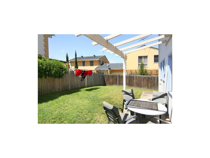 52 Whitehaven Avenue, Quakers Hill NSW 2763