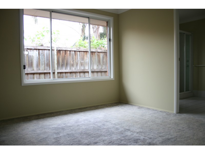 14 Loretta Place, Glendenning NSW 2761