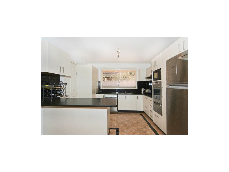 30 Maslin Crescent, Quakers Hill NSW 2763