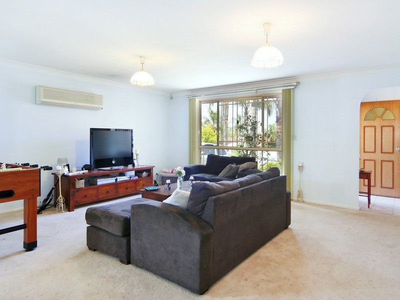 3 Kashmir Ave, Quakers Hill NSW 2763