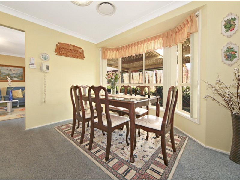 19 Dormer Grove, Quakers Hill NSW 2763