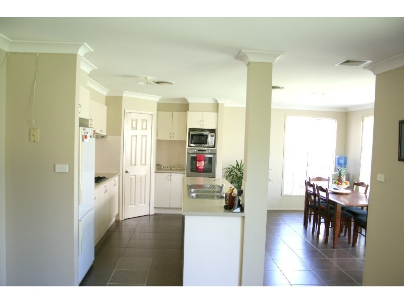 77 Trevor Toms, Acacia Gardens NSW 2763