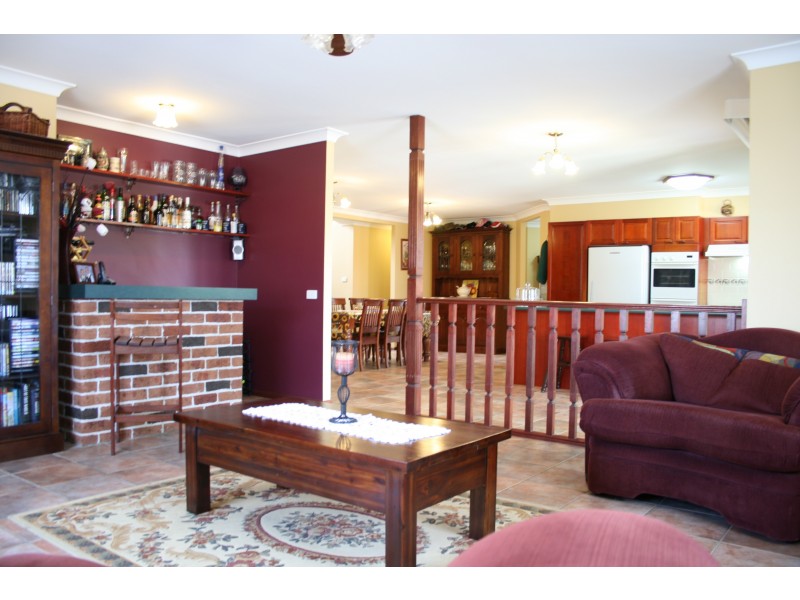 27 Crestreef Drive, Acacia Gardens NSW 2763