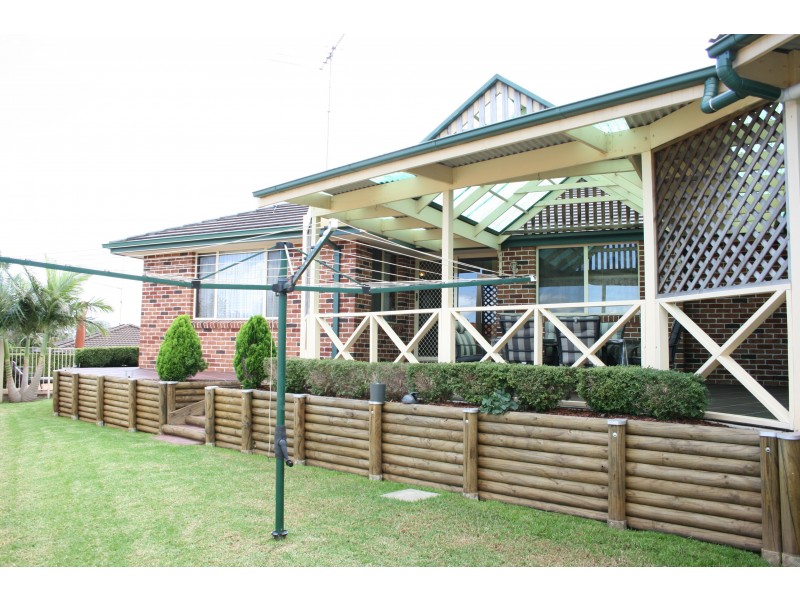 27 Crestreef Drive, Acacia Gardens NSW 2763