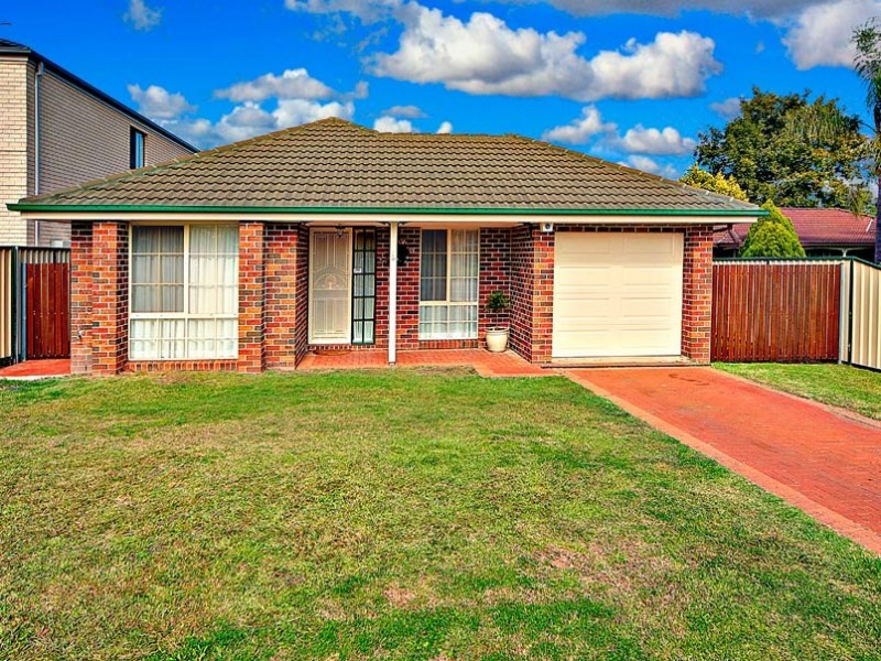 140 Walker Street, Quakers Hill NSW 2763