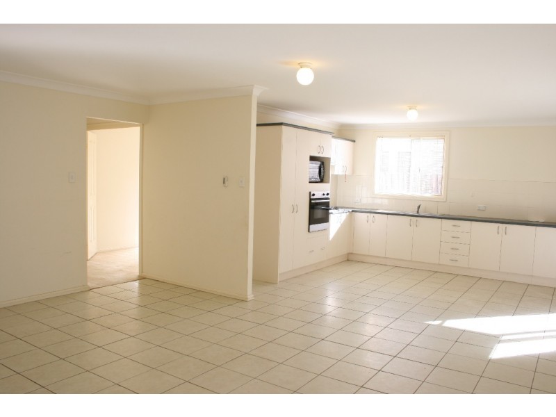 12 Rafferty Way, Quakers Hill NSW 2763