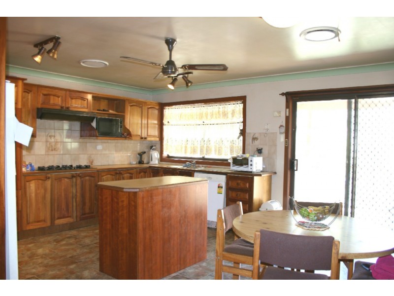 148 Pye Road, Quakers Hill NSW 2763