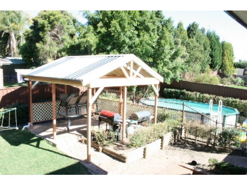 148 Pye Road, Quakers Hill NSW 2763