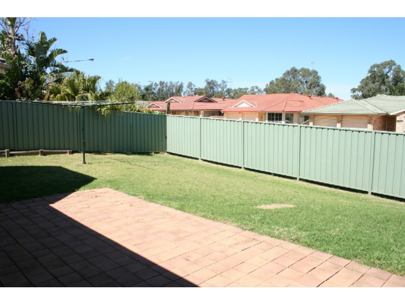 2 Henty Place, Quakers Hill NSW 2763