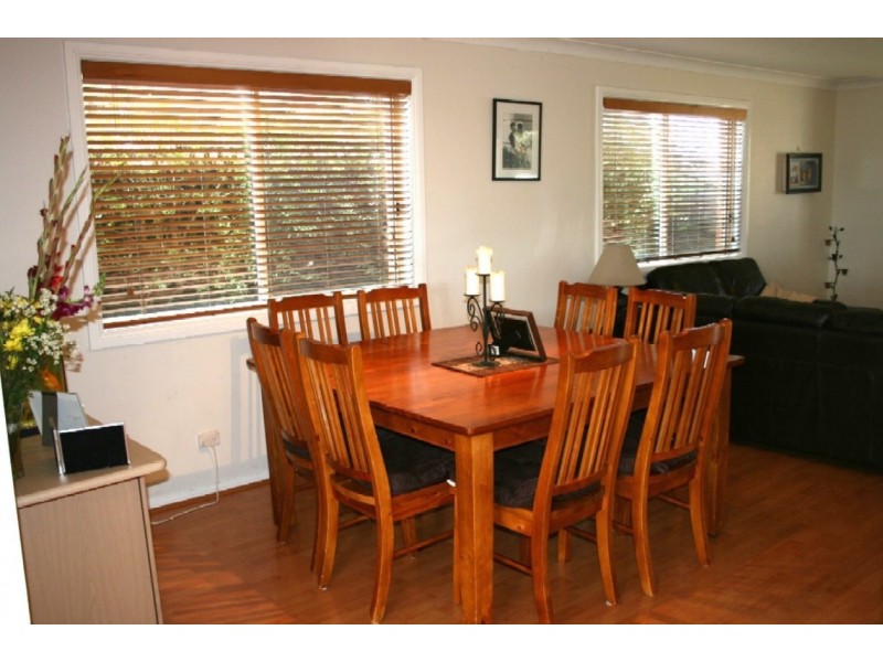 14 Olwen Place, Quakers Hill NSW 2763