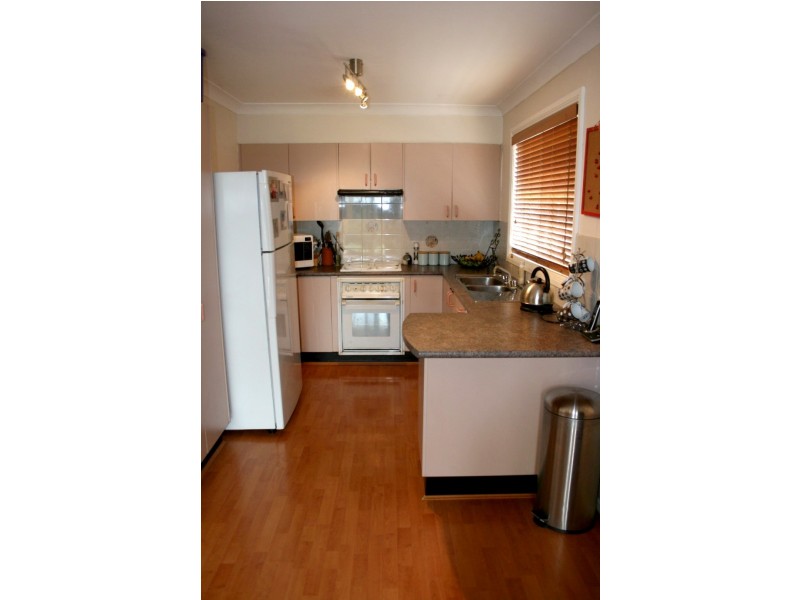 14 Olwen Place, Quakers Hill NSW 2763