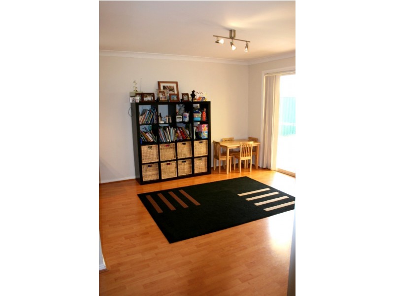 14 Olwen Place, Quakers Hill NSW 2763