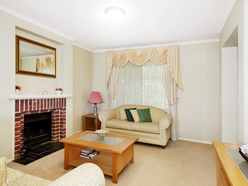 4. Apache Grove, Stanhope Gardens NSW 2768
