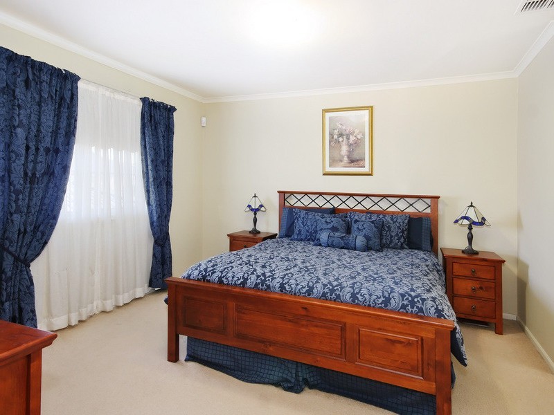 4. Apache Grove, Stanhope Gardens NSW 2768