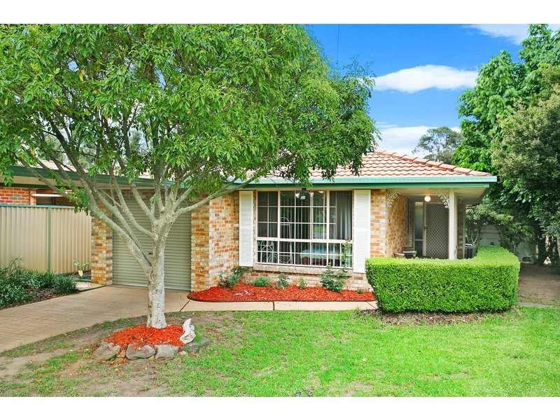 1 Devlin Place, Quakers Hill NSW 2763