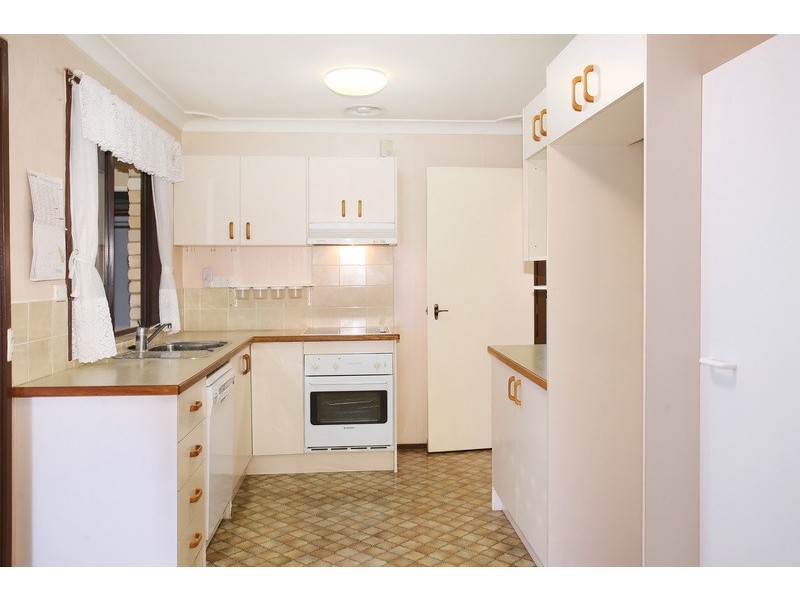 51 Fuchsia Crescent, Quakers Hill NSW 2763