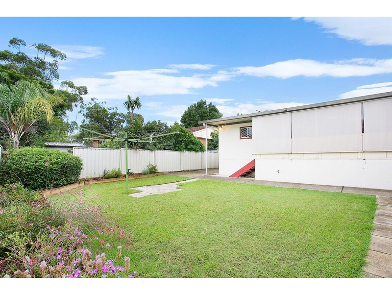 51 Fuchsia Crescent, Quakers Hill NSW 2763