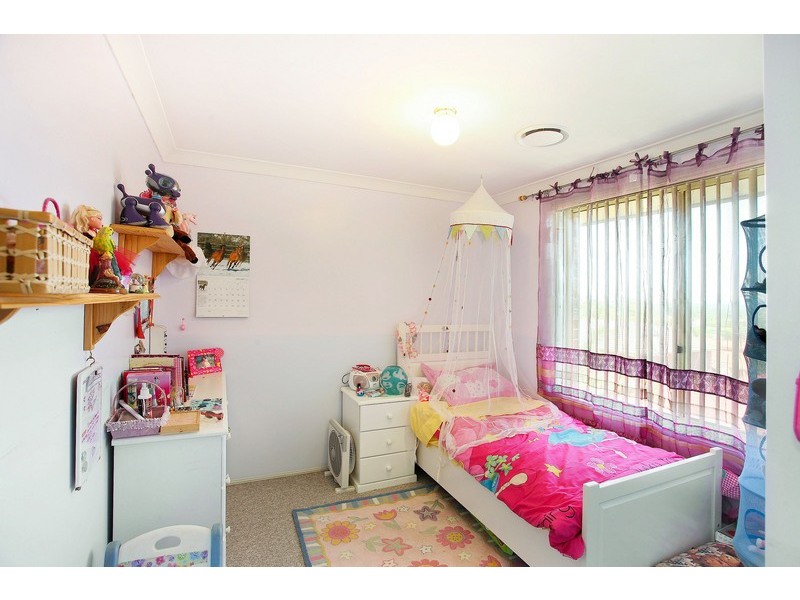 1/37 Crestreef Drive, Acacia Gardens NSW 2763