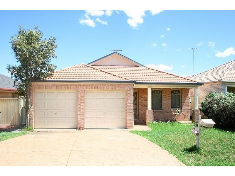 14 Bonaccordo Road, Quakers Hill NSW 2763