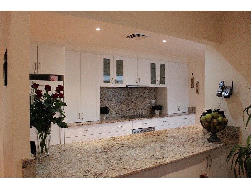 5 Gracelands Drive, Quakers Hill NSW 2763