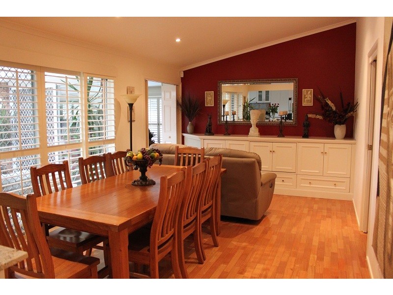 5 Gracelands Drive, Quakers Hill NSW 2763