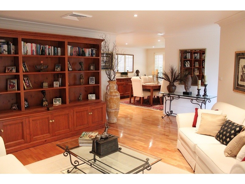 5 Gracelands Drive, Quakers Hill NSW 2763