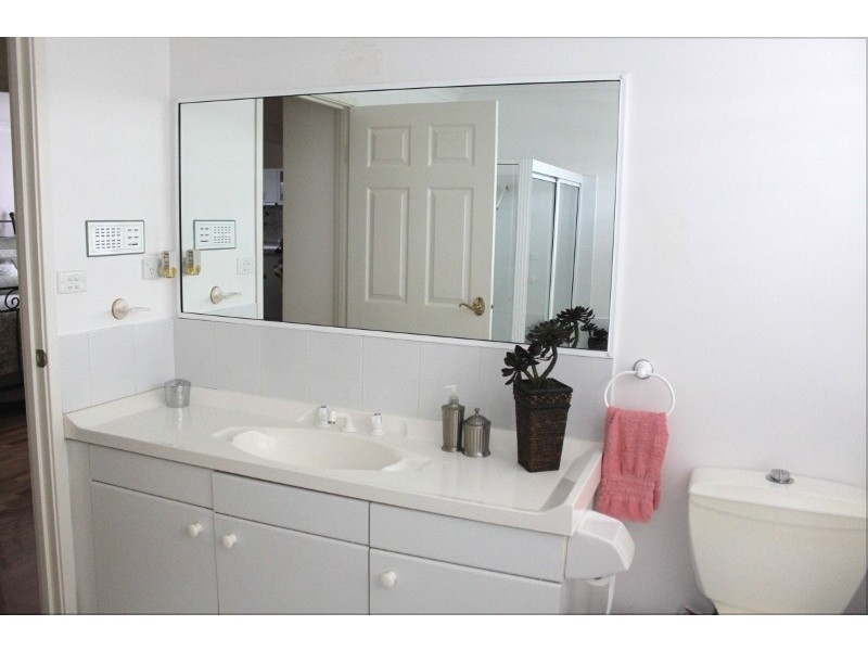 5 Gracelands Drive, Quakers Hill NSW 2763