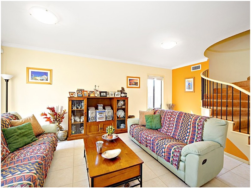 19 Lord Way, Glenwood NSW 2768