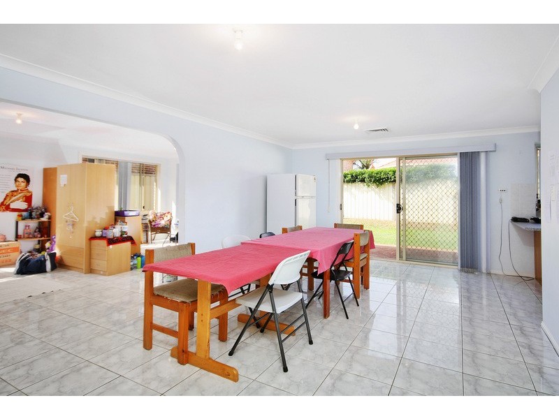 6 Blythe Avenue, Glenwood NSW 2768