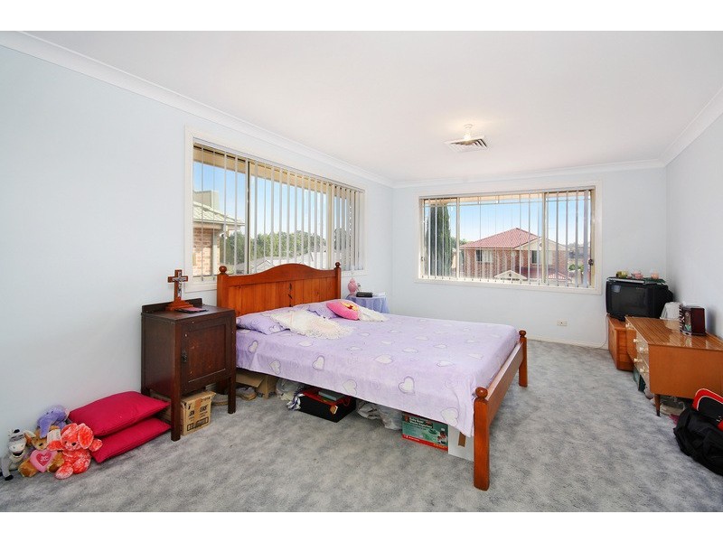 6 Blythe Avenue, Glenwood NSW 2768