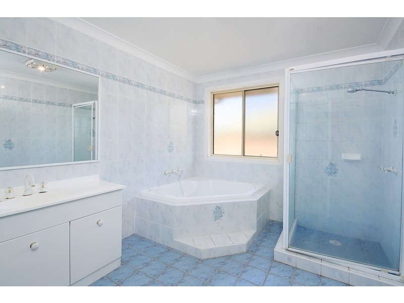 6 Blythe Avenue, Glenwood NSW 2768