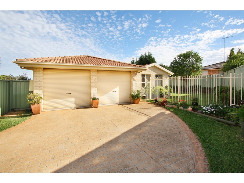 5 Penza Place, Quakers Hill NSW 2763